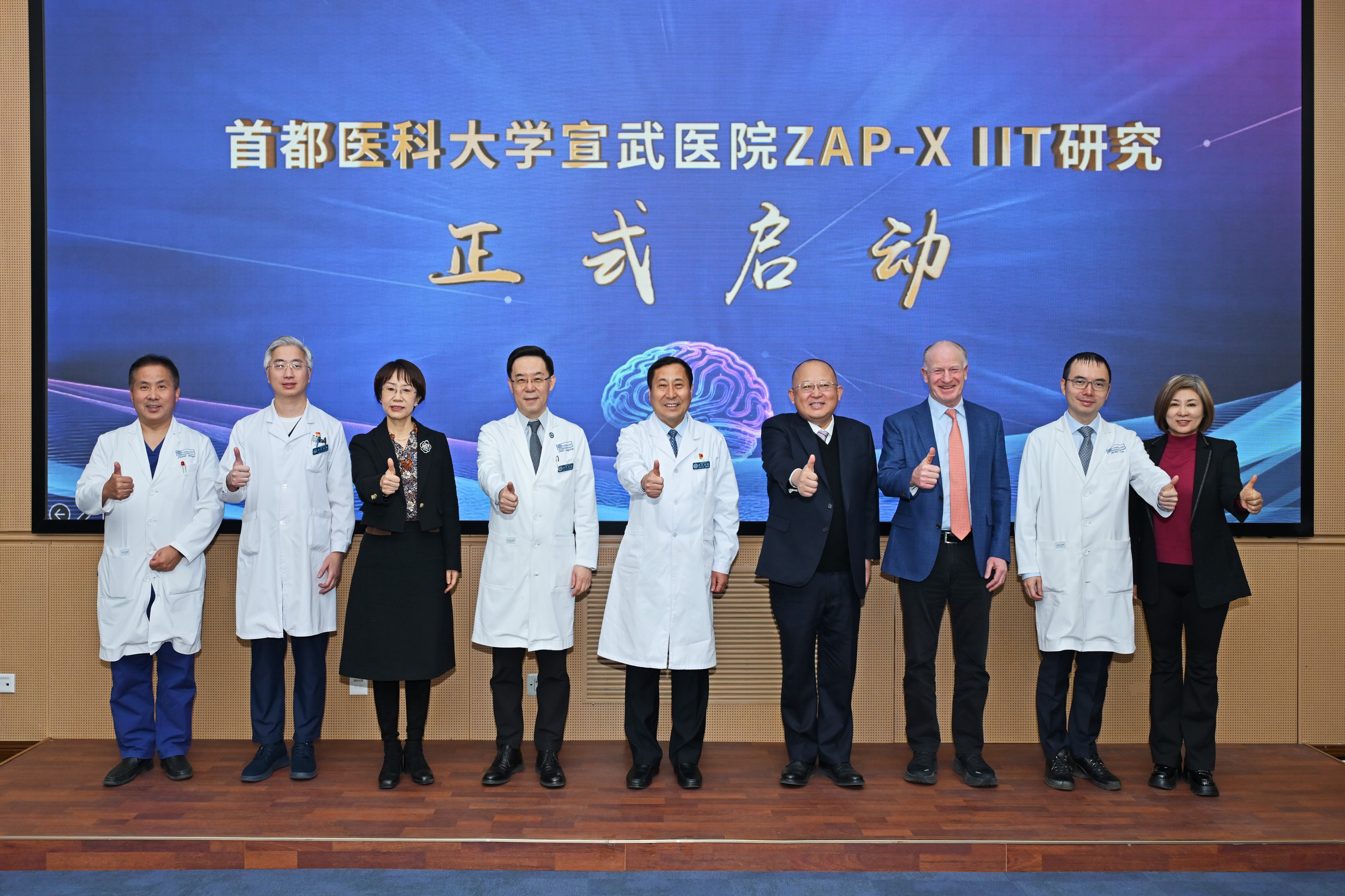 久久久www成人免费无遮挡大片