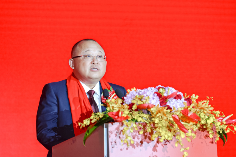 久久久www成人免费无遮挡大片