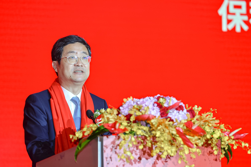 久久久www成人免费无遮挡大片