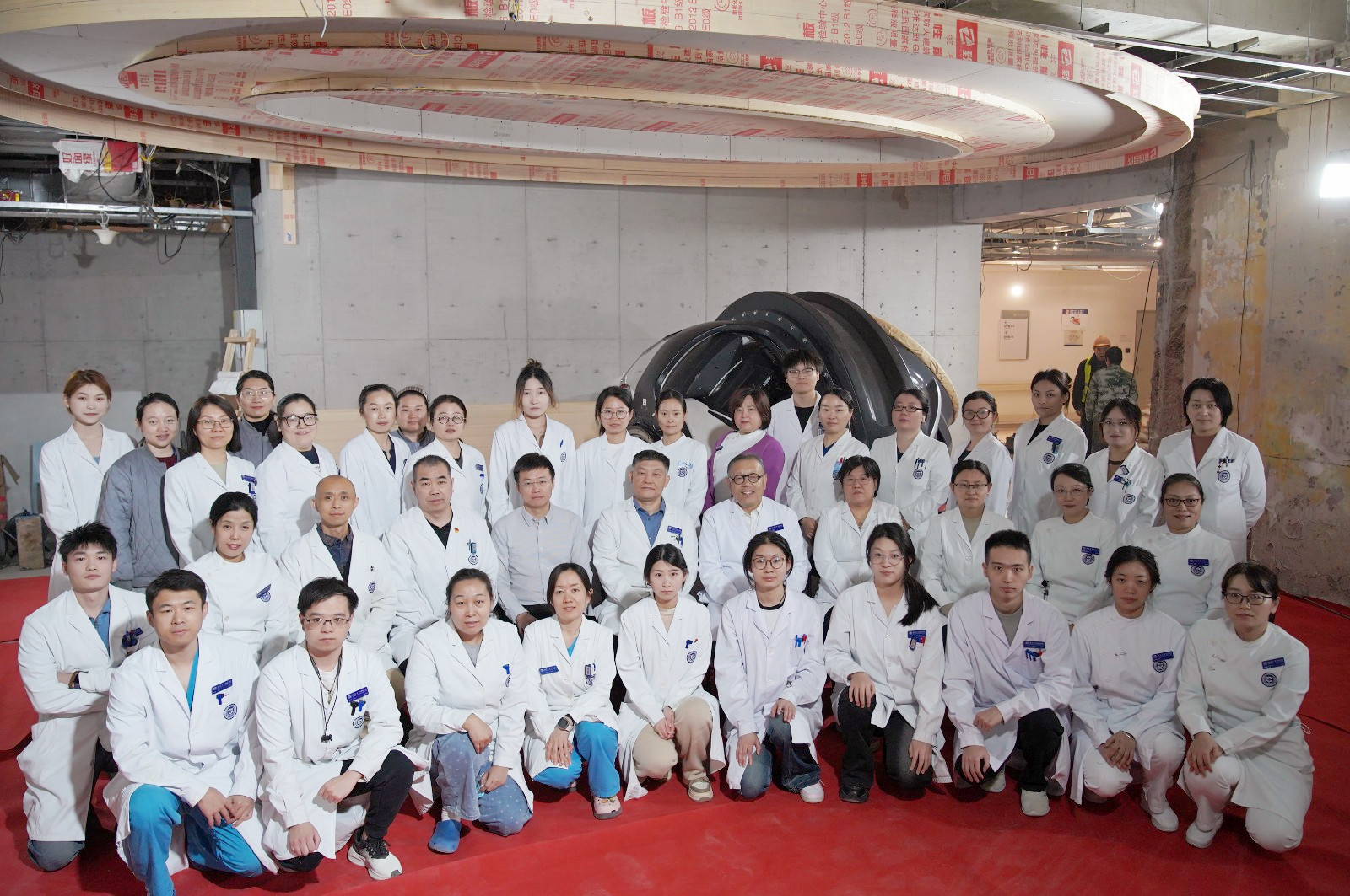 久久久www成人免费无遮挡大片