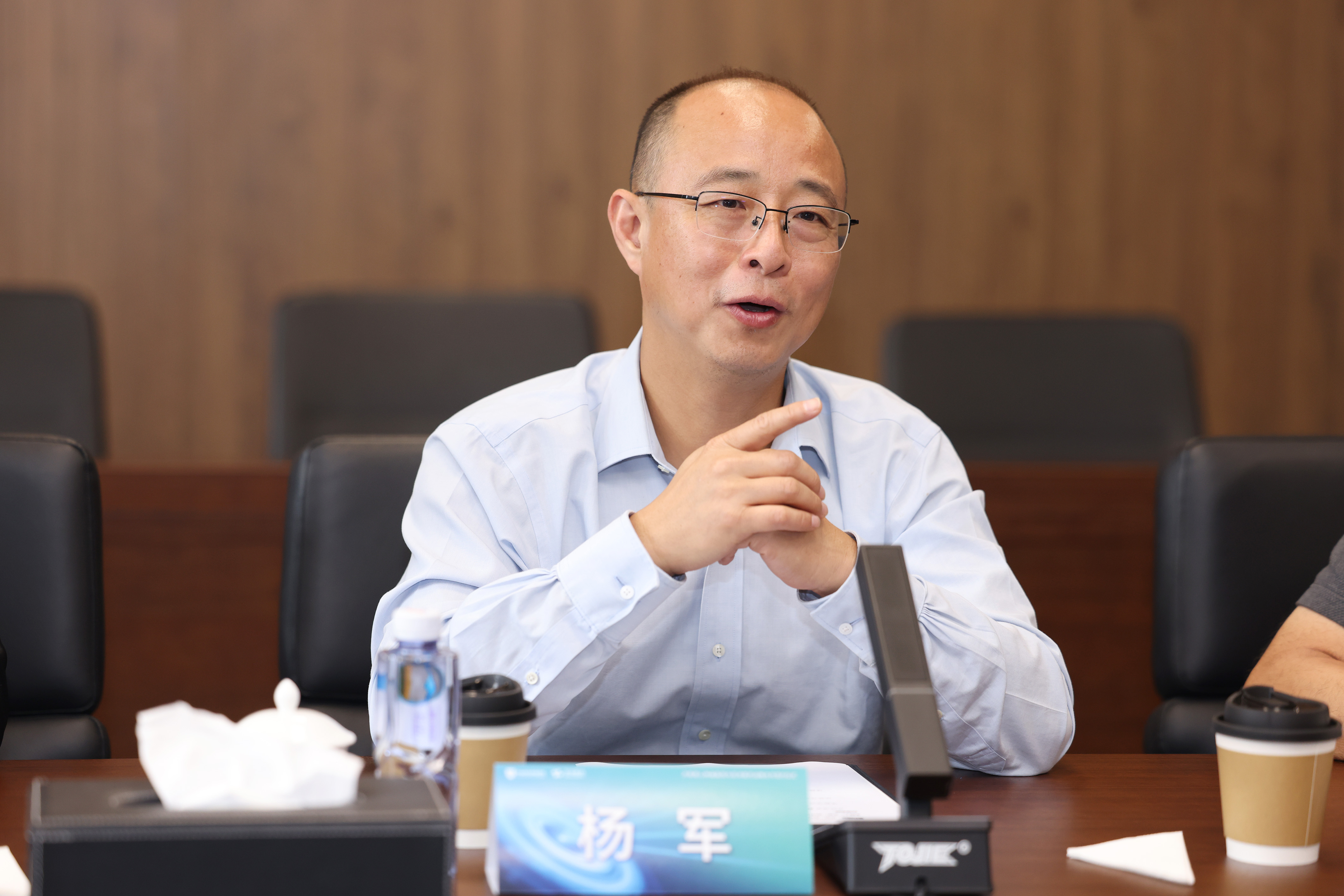久久久www成人免费无遮挡大片