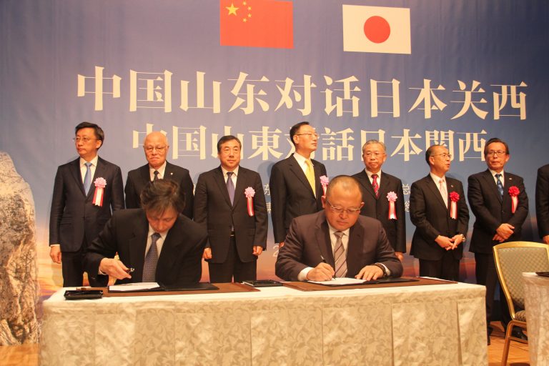 久久久www成人免费无遮挡大片