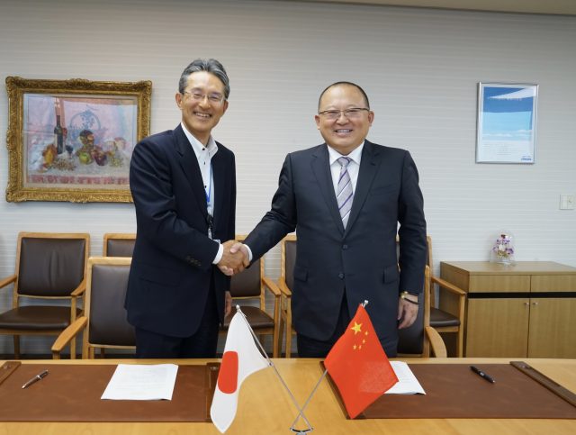 久久久www成人免费无遮挡大片
